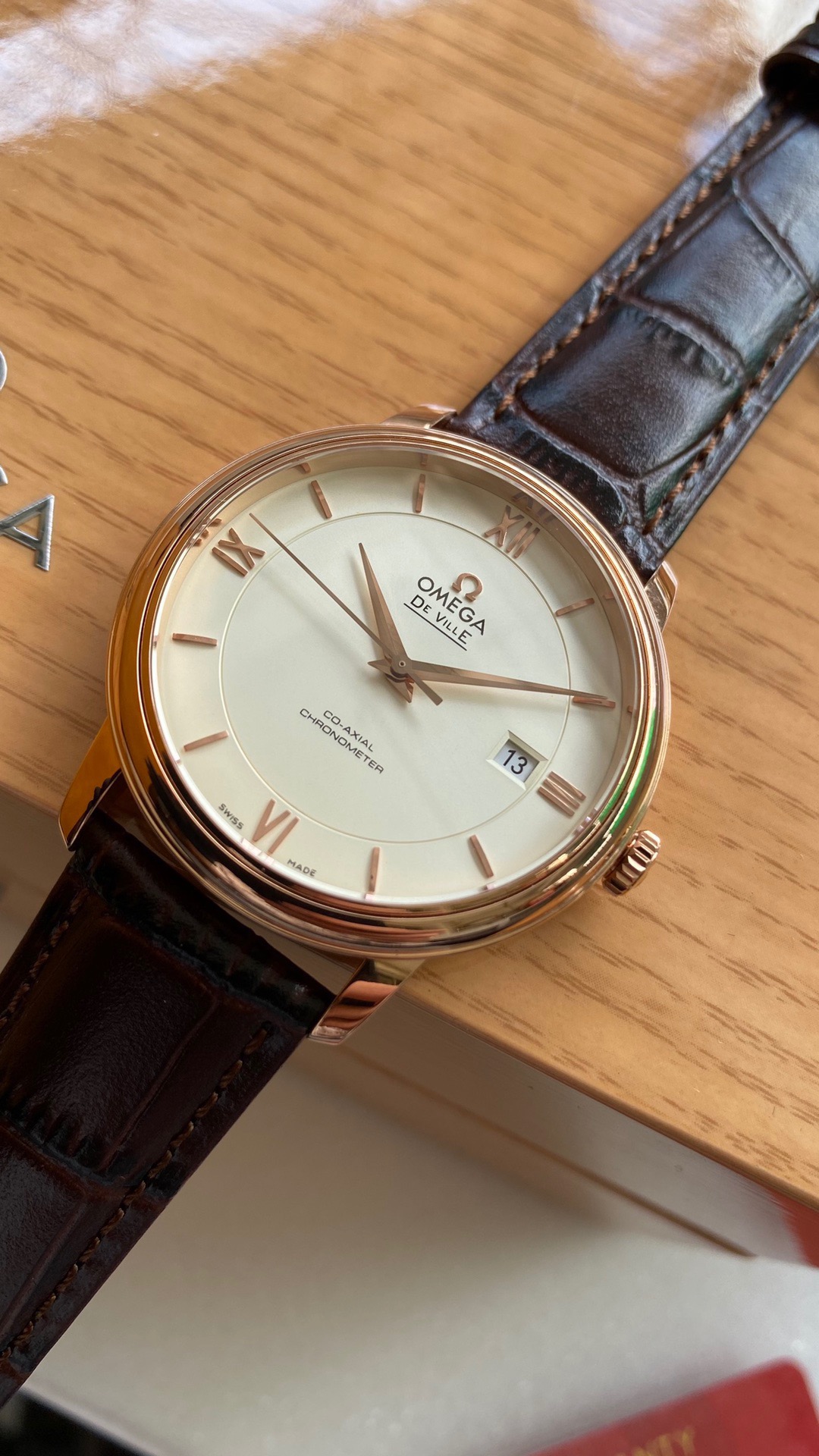 Omega A Factory V2 5 mm Watch Strap Steel 2500 Movement Dial Markers