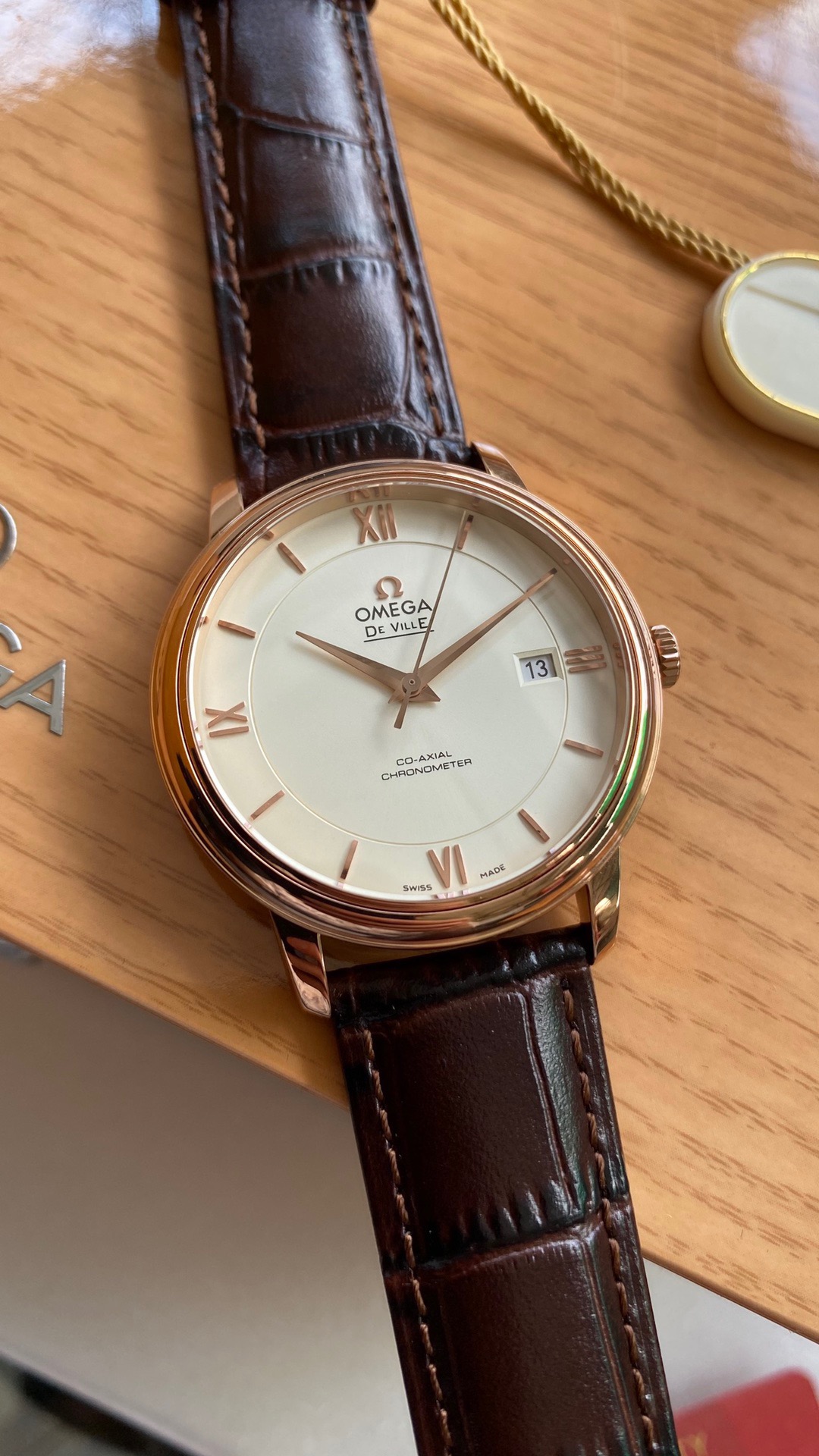 Omega A Factory V2 5 mm Watch Strap Steel 2500 Movement Dial Markers