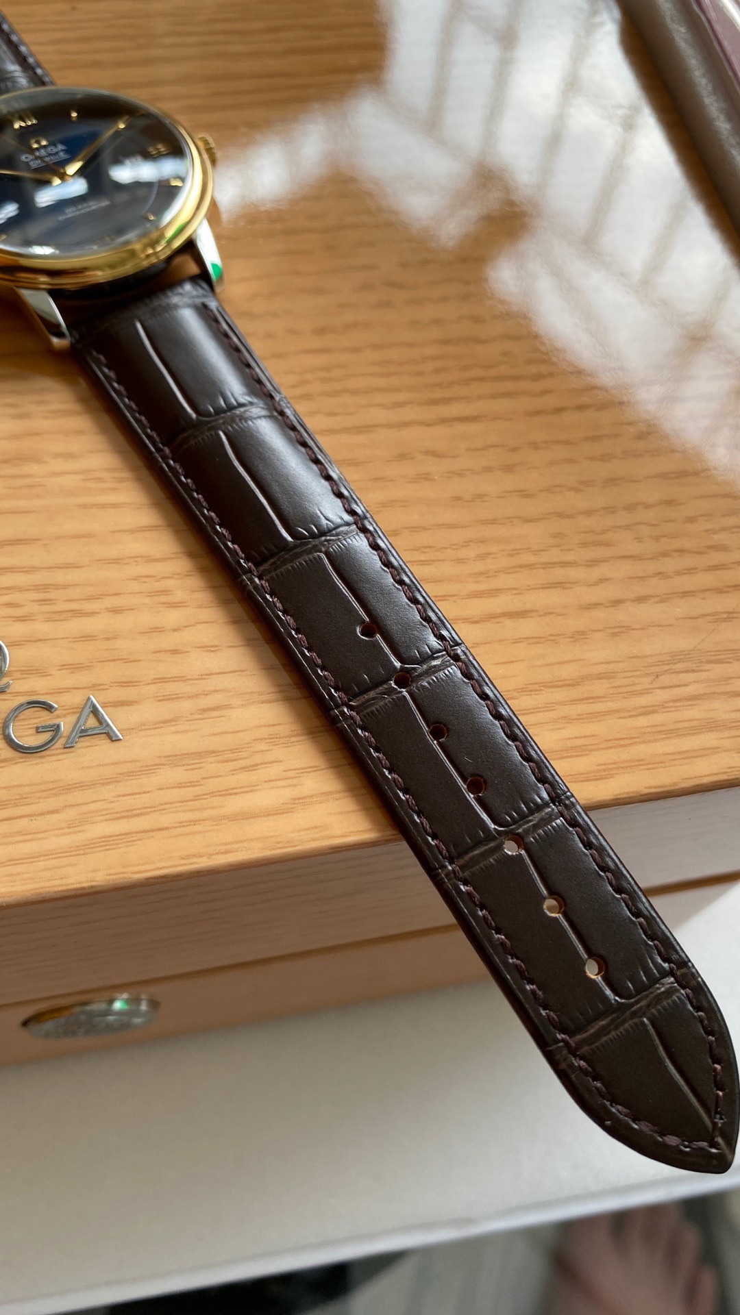 Omega A Factory V2 5 mm Watch Strap Steel 2500 Movement Dial Markers