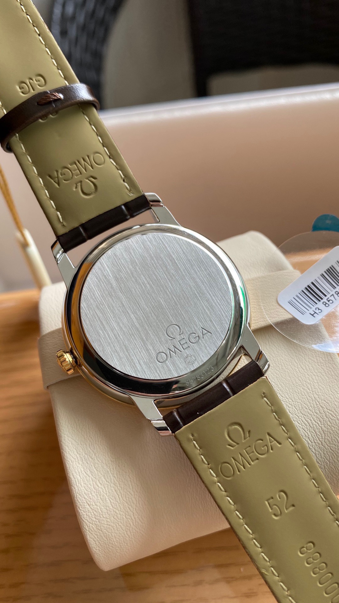 Omega A Factory V2 5 mm Watch Strap Steel 2500 Movement Dial Markers