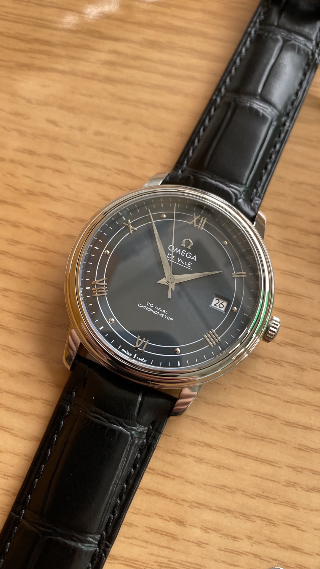 Omega A Factory V2 5 mm Watch Strap Steel 2500 Movement Dial Markers