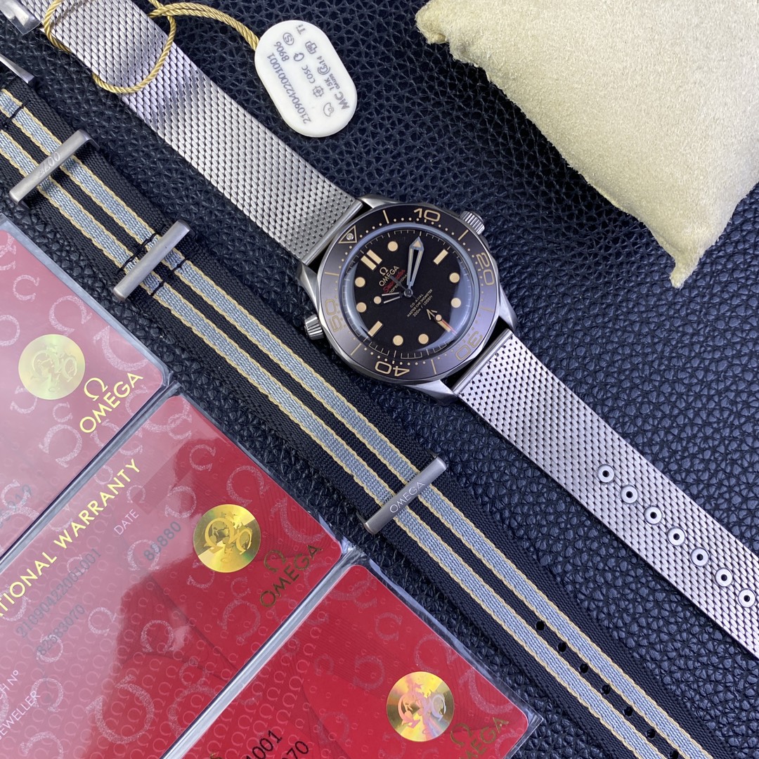 Omega Vs Omegaomega 007- Watch Case Steel Strap. 8806 movement, Dial Luminous Canvaswatch 007