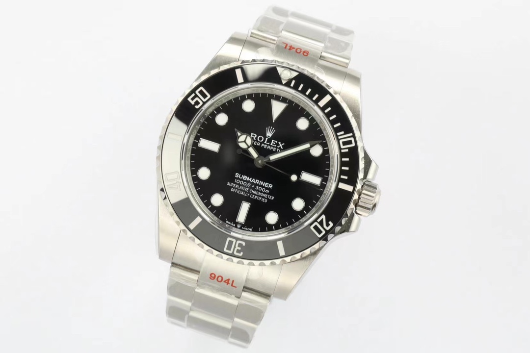 Rolex Ewrolex 41 Mold Opening,sizethickness Original 1 3230 movement 2 Thickness12.5 mm :case Diameter41 ceramic Watch Crystal 3 Luminous, 4 Sapphire 5 Strap 6 18k Ew