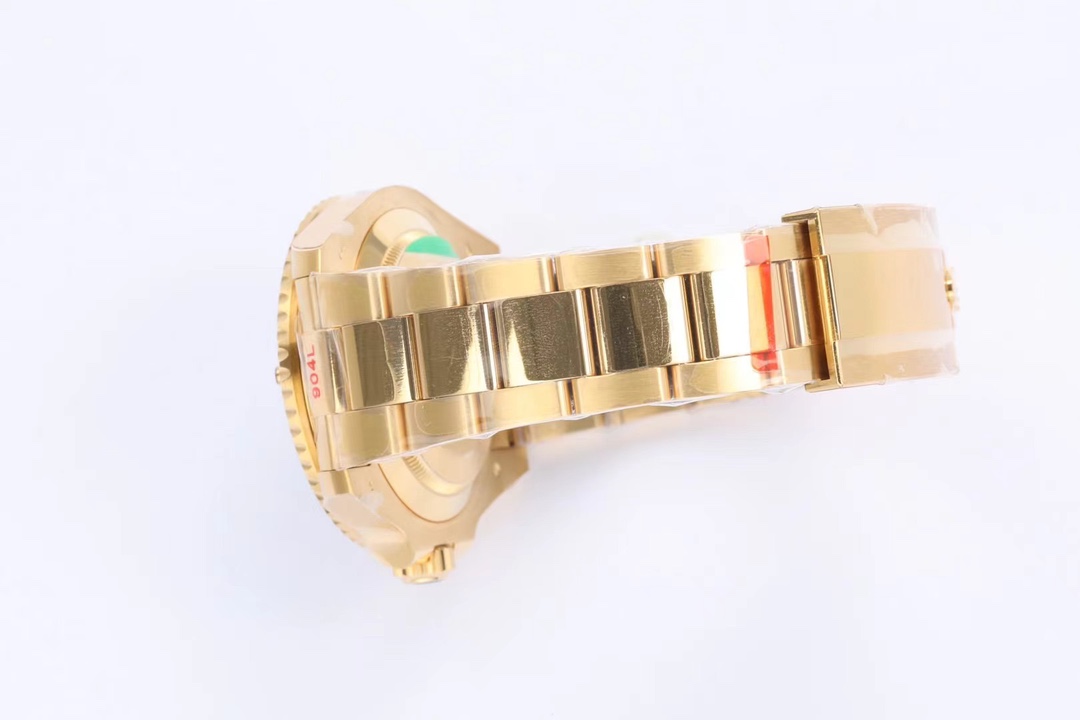 Rolex Ewrolex 41 Mold Opening,sizethickness Original 1 3235 movement 2 Thickness12.5 mm :case Diameter41 ceramic Watch Crystal 3 Luminous, 4 Sapphire 5 Strap 6 18k Ew