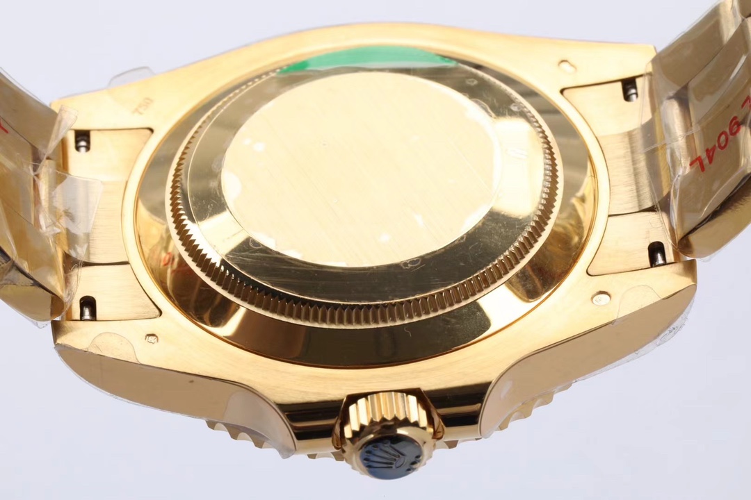 Rolex Ewrolex 41 Mold Opening,sizethickness Original 1 3235 movement 2 Thickness12.5 mm :case Diameter41 ceramic Watch Crystal 3 Luminous, 4 Sapphire 5 Strap 6 18k Ew