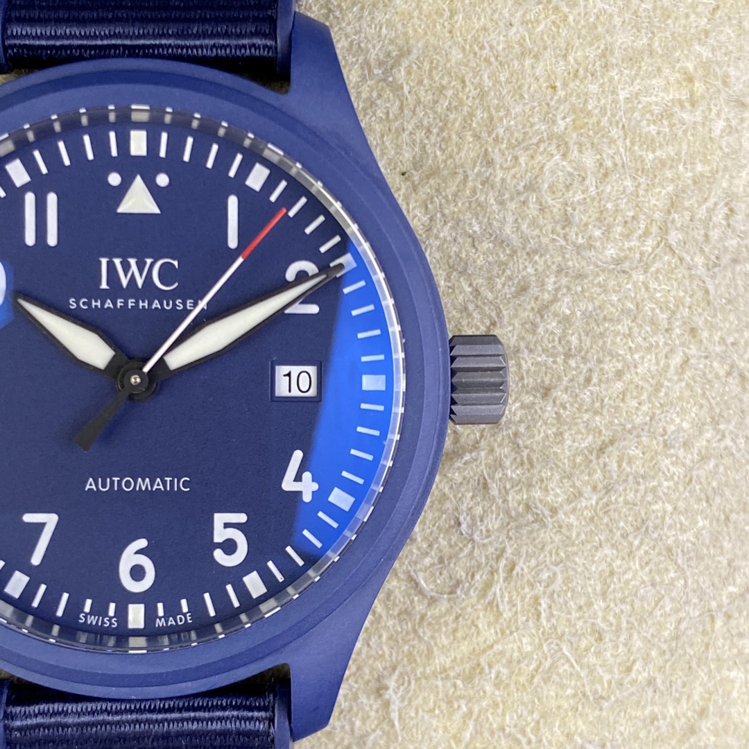 Iwc Iwciwc Gram. V7 Ceramic Iw328101, Original Originalmold Opening, V7 ,size V7 ,v7 V7 Movement V7 2892 ,watch Hands V7 .ceramicwatch Case V7 Strap .v7 Titanium Logo ,v7 ,41 mm diameterwatch Dial Markers, ,v7 Gramwatch Luminous V7