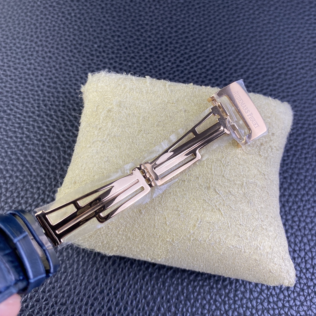 Audemars Piguet Aps 15510ap50 ,rose Gold Plated 4302 Movement, 72 --rose ,size 41x10.4 Watch Case .steel Strap Dial