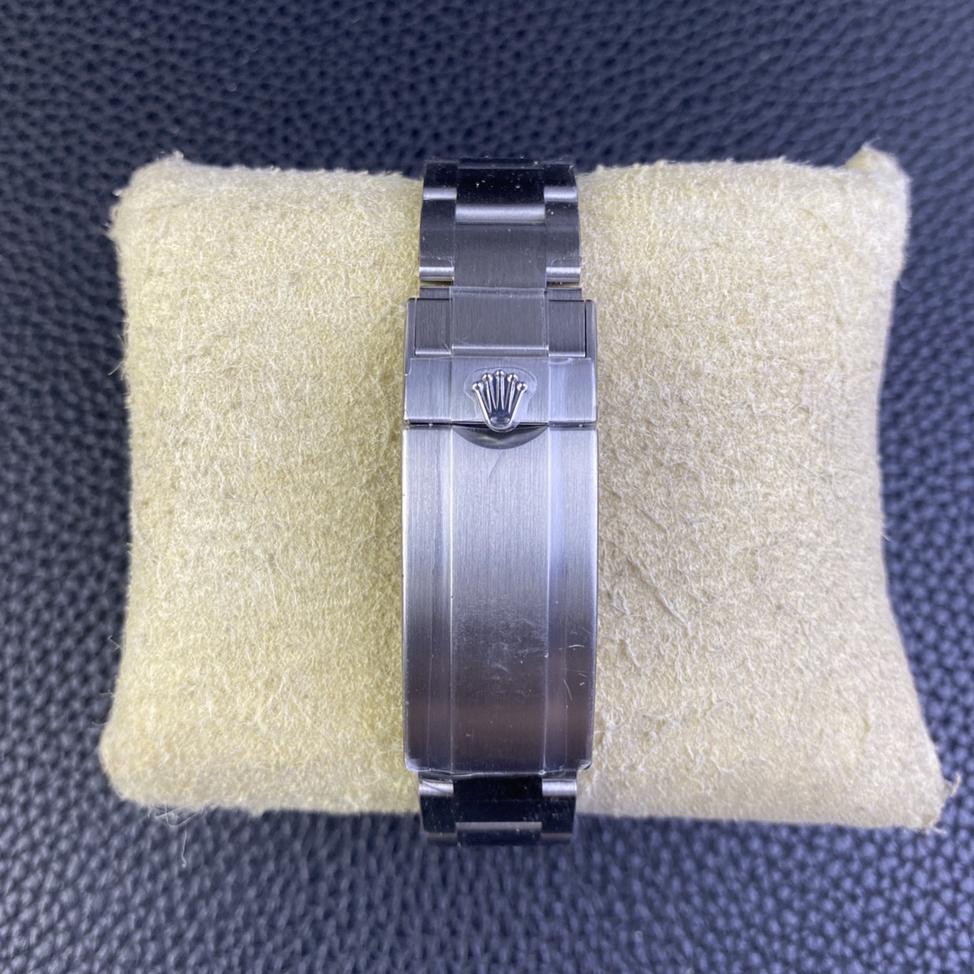 Rolex Clean /c Rolex116610ln 40 mm 3135 Movement 904l / Ar Steel Strap watch Dial Ps: 1-31 Handsluminous/ Luminous C1c3luminous Ip ceramic V4 Original Cleanceramic / Clean-submariner