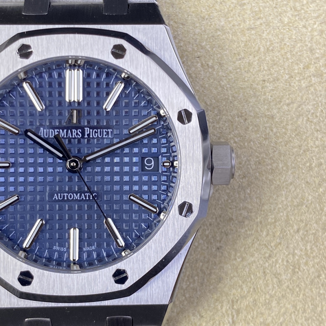 Audemars Piguet Ipf --audemars 15450st,size37 mm ,thickness9.8 Movement .watch Case Original steel Strap Strap,ipf Originalwatch Strapmold Opening Strapthickness Clasp Original3120 :1 9015 2 Hands 3 flat 4 7 41 Originalmovement 5