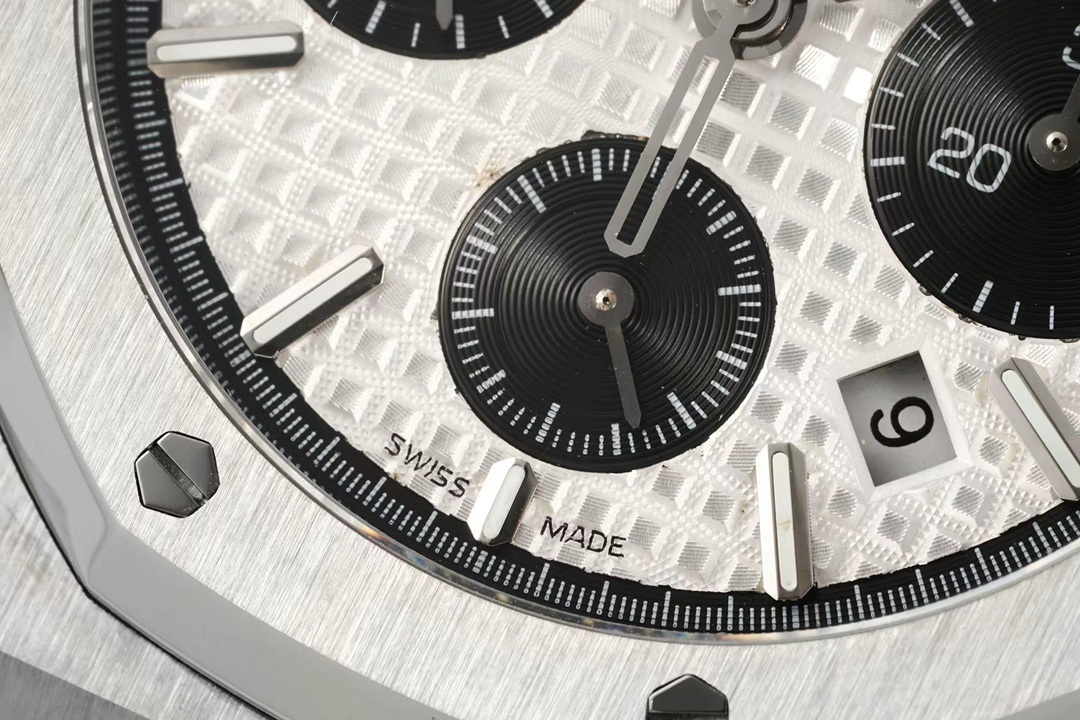 Audemars Piguet Ipf --audemars Piguet26331or Chronographmechanical 41 mm :watch Case Original Thickness Chronograph 1 Movement7750 Originalmovement 6 2 Crystal Sapphire 3 Casewatch Mold Opening, 4 5 Dial Luminouswatch