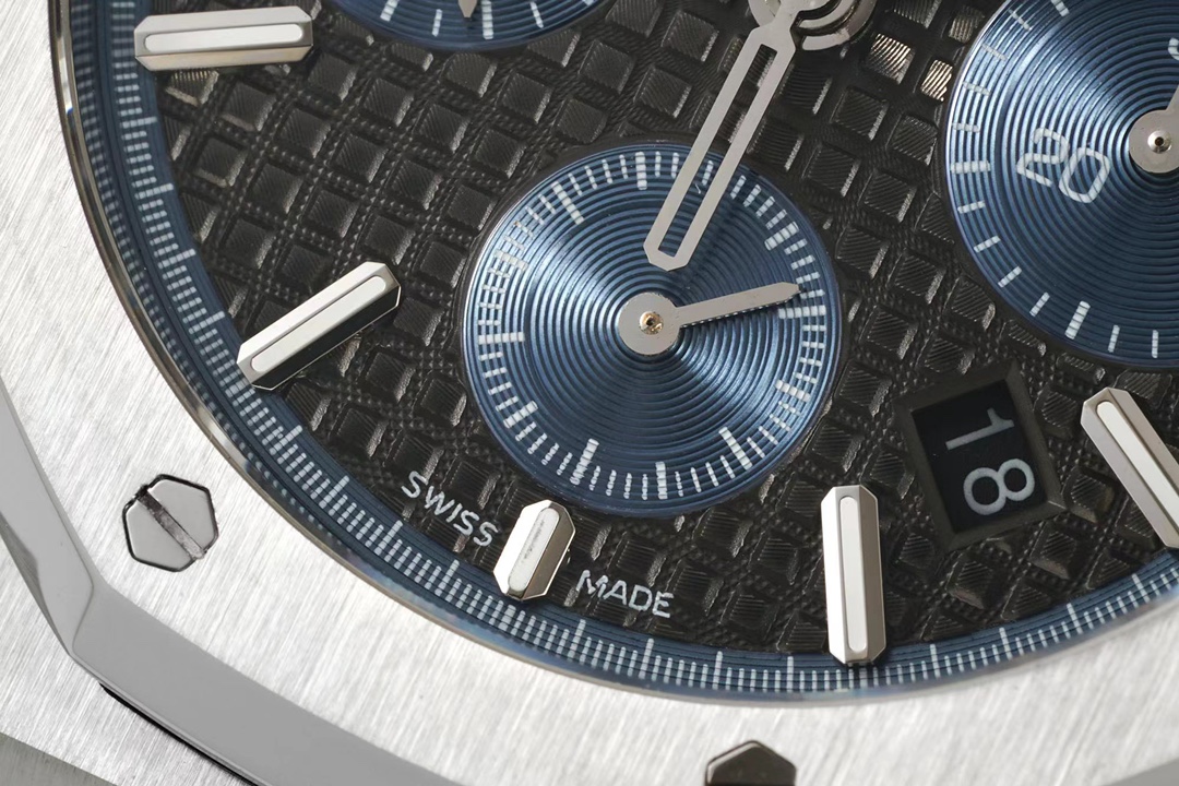 Audemars Piguet Ipf --audemars Piguet26331or Chronographmechanical 41 mm :watch Case Original Thickness Chronograph 1 Movement7750 Originalmovement 6 2 Crystal Sapphire 3 Casewatch Mold Opening, 4 5 Dial Luminouswatch