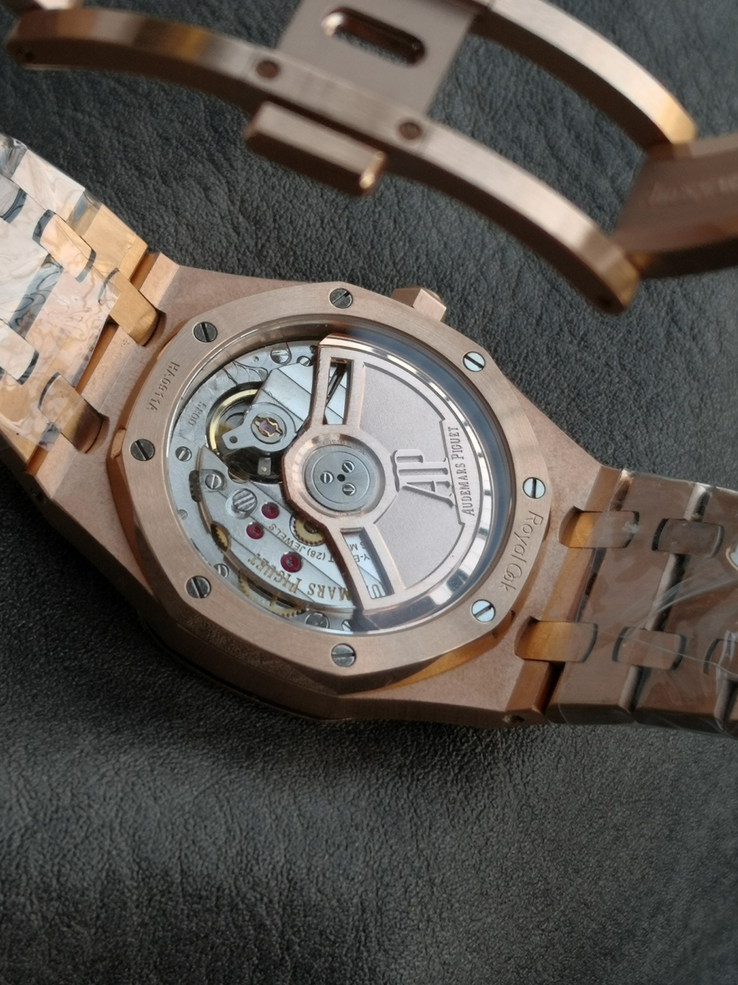 Audemars Piguet Omfaudemars 77350 77351 Mechanical Diameter34 watch Case Calibre 5800automatic Windingmovement, Rose Gold Plated steel Strap Dial Luminous Size