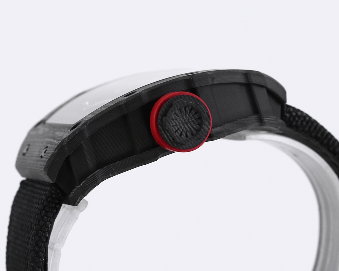 Richard Mille Bbr Millerm 35-01 Rafael Nadal 1 movement: Originalrmul3 2watch Case: Ntptoriginal ,gram 50g, ,cnc Watch Original 3watch Dial: Crystal: Strap: Clasp