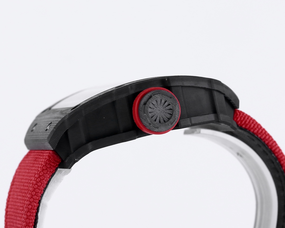 Richard Mille Bbr Millerm 35-01 Rafael Nadal 1 movement: Originalrmul3 2watch Case: Ntptoriginal ,gram 50g, ,cnc Watch Original 3watch Dial: Crystal: Strap: Clasp