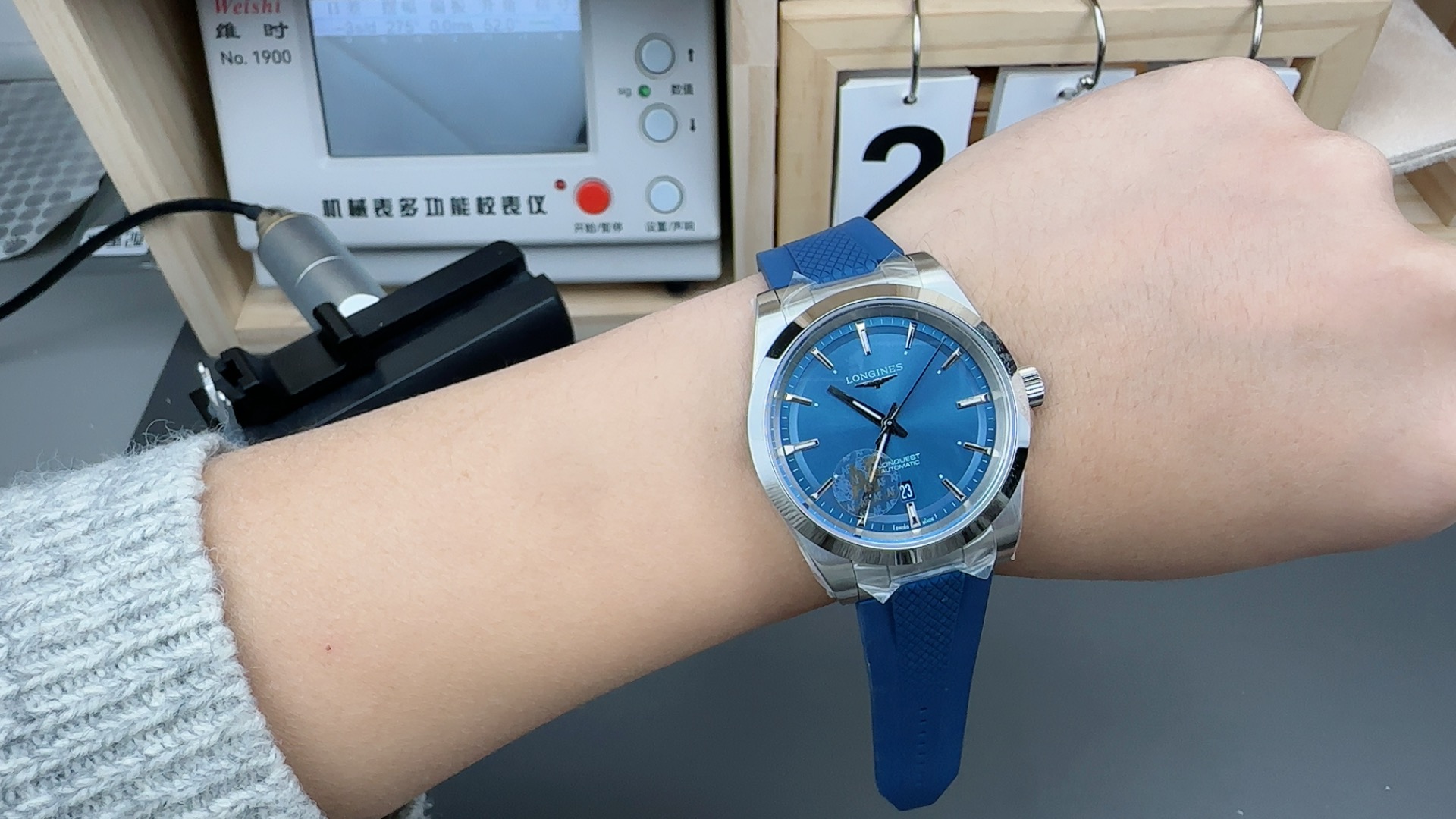 Af-longineslongines 41 mm Mechanical Movement:2824,2892 Case Diameter:41 Watch Dial: Luminouswatch Hands, Luminous Crystal ,rose Gold Platedwatch Strap: Waterproof :100