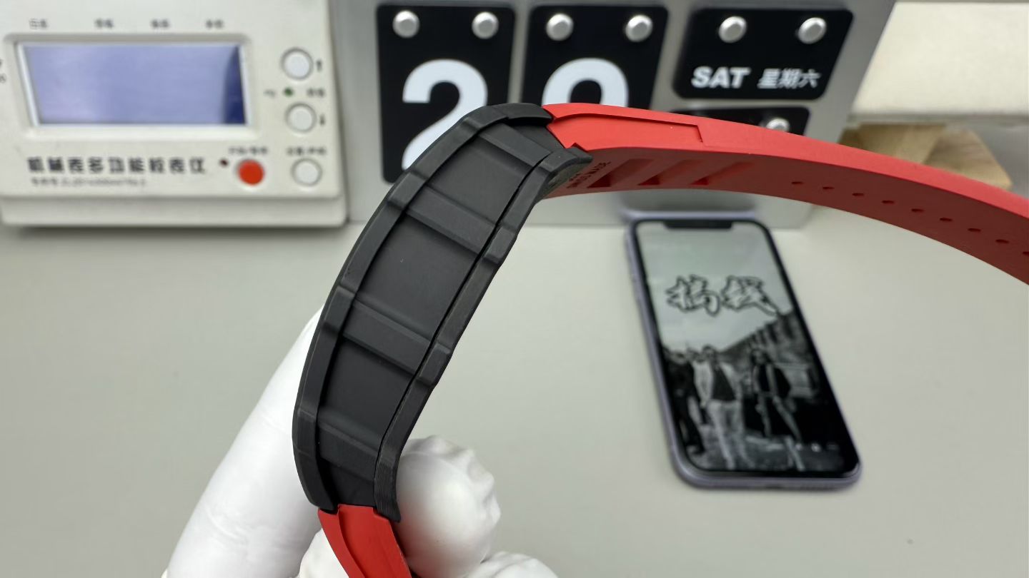 Richard Mille Aps Rm35-02 /94x44.5 mm /rmal1 movement/v2