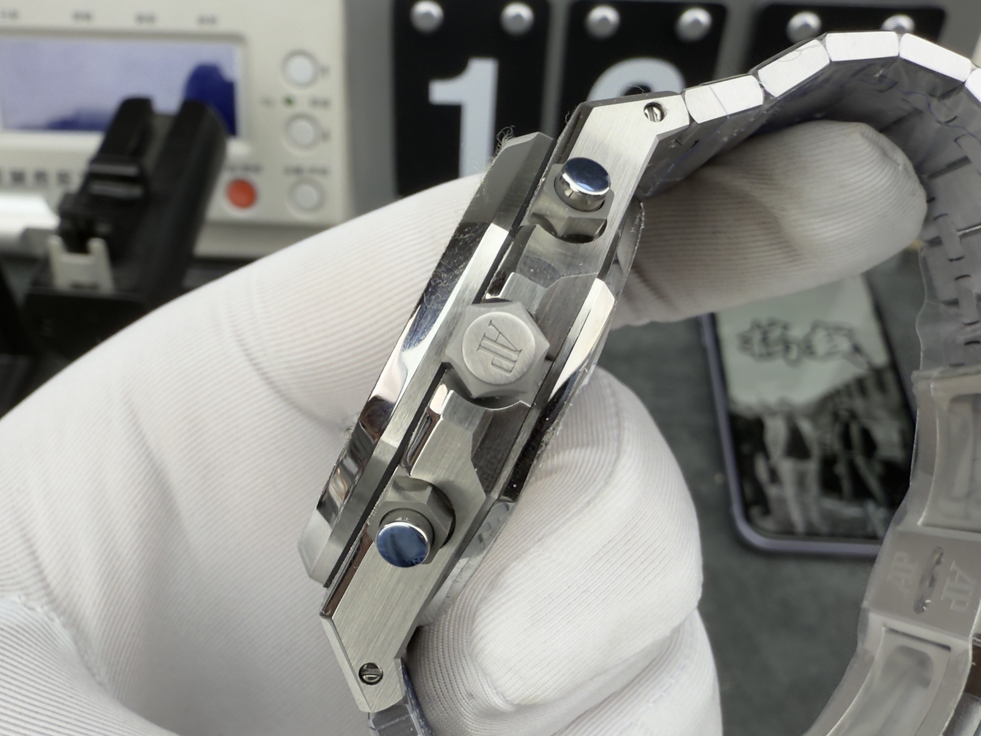 Audemars Piguet Aps 26240 /41 mm /cal.4401