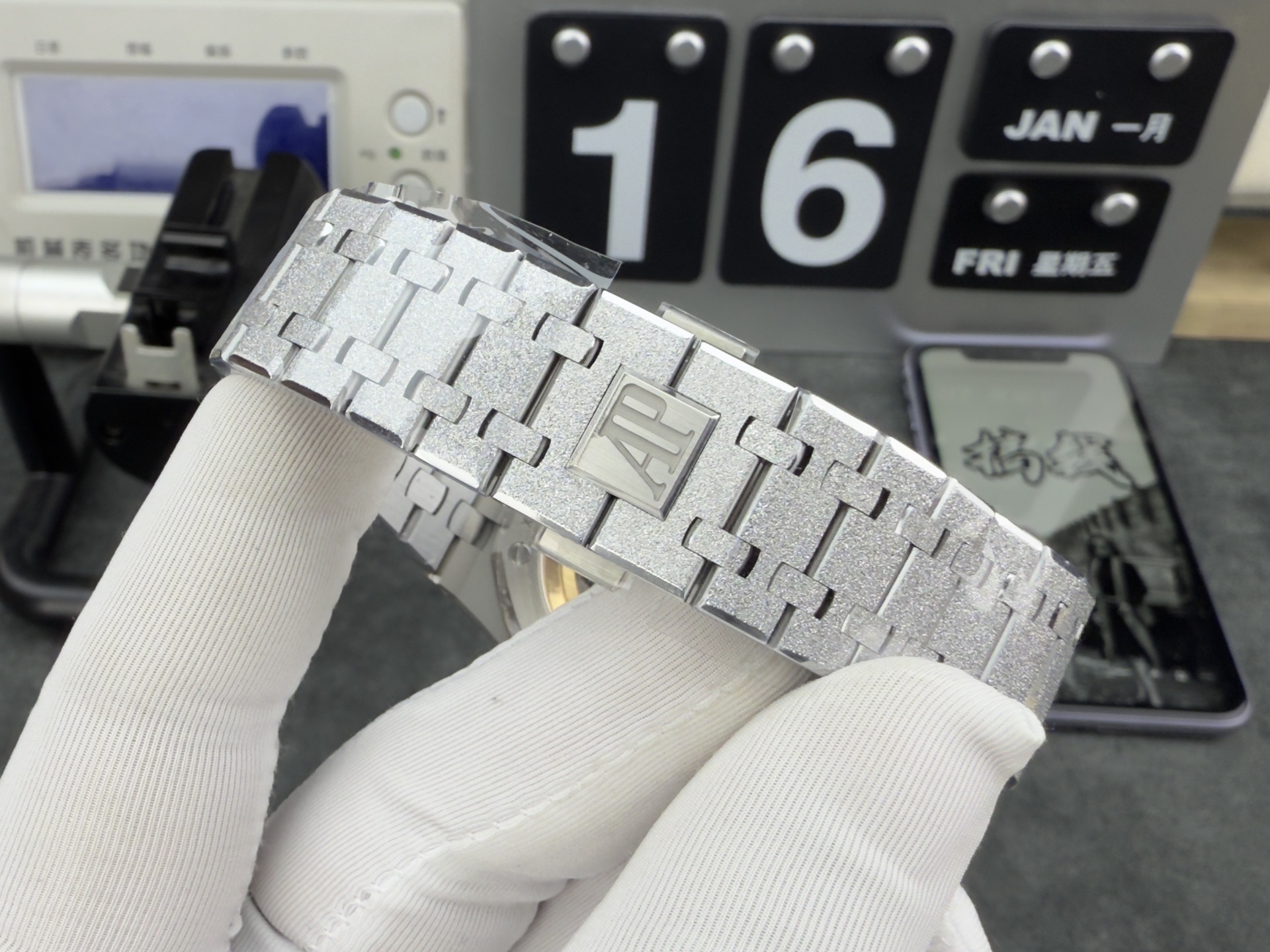 Audemars Piguet Aps 26240 /41 mm /cal.4401