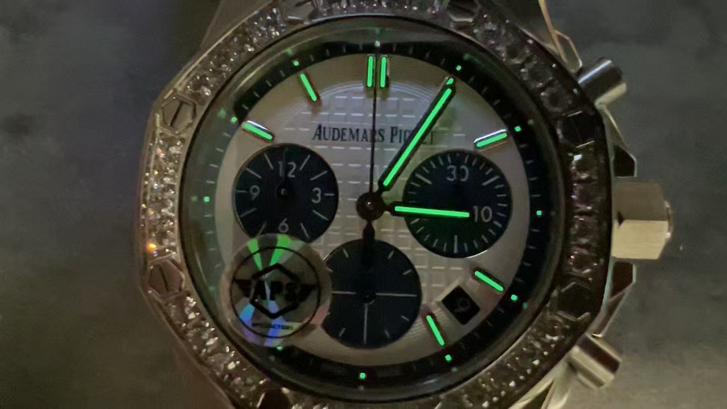 Audemars Piguet Apsaudemars Piguet26231 37 mm 4801 Movement