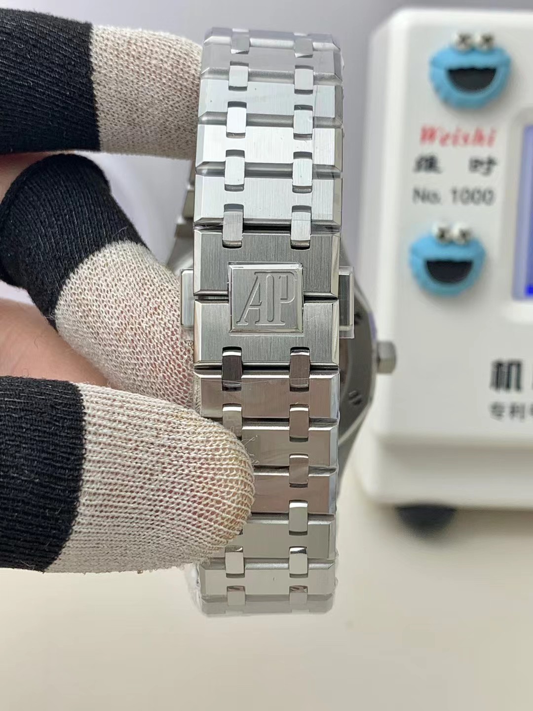 Audemars Piguet Aps Ap Kaws 15500 Watch Dial Xx, 100