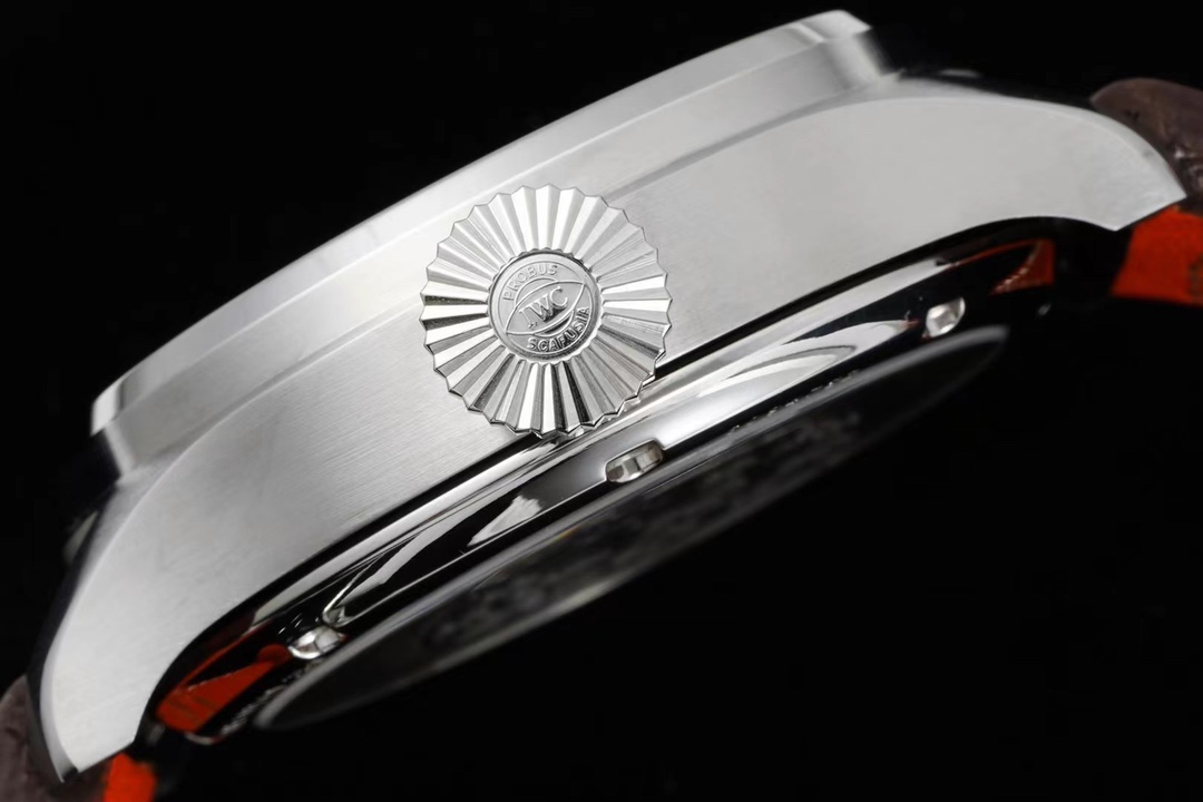 Iwc Az 46 mm diameter Gram Original