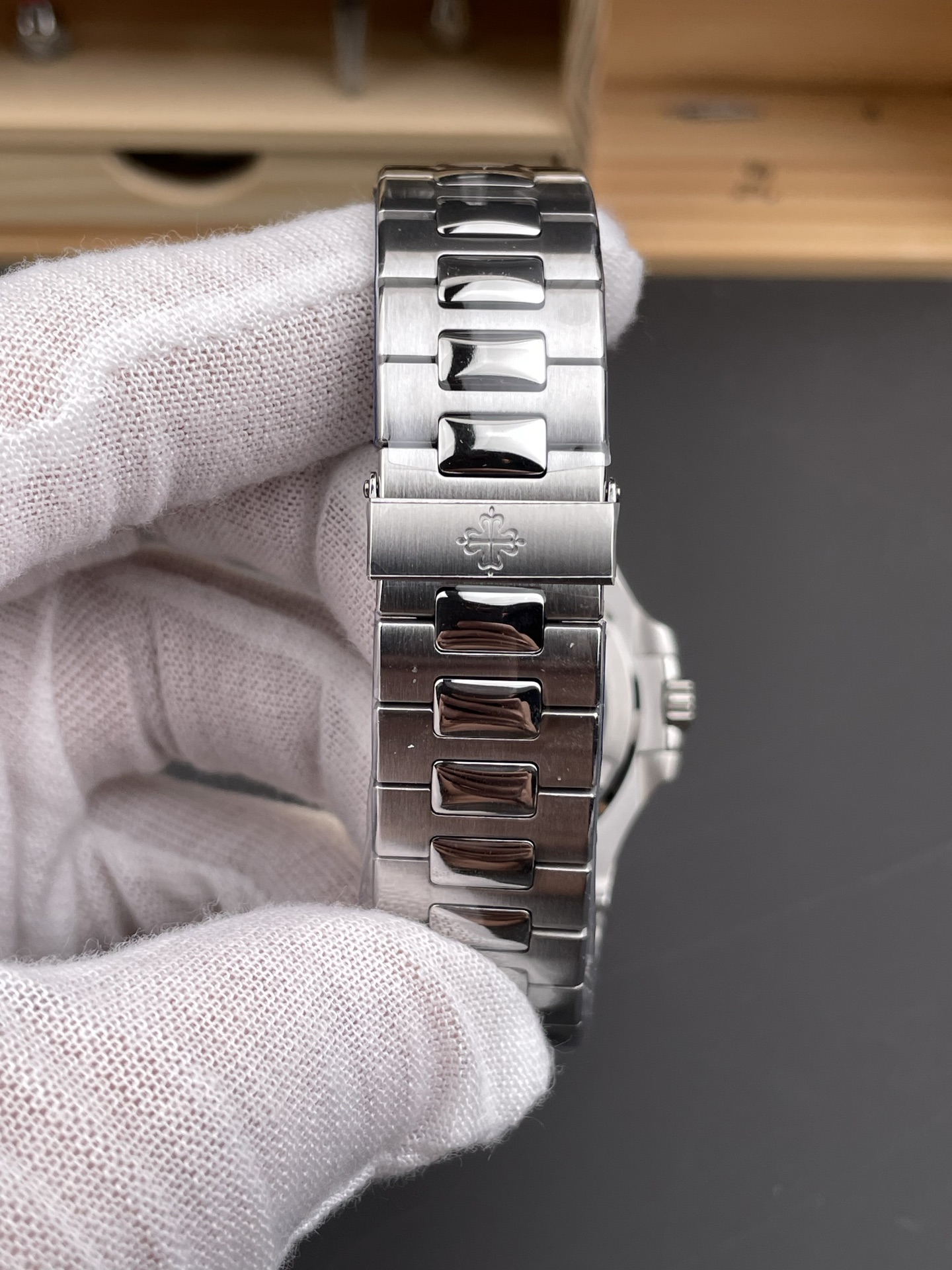 Patek Philippe Bbf 5711 /40 mm /324/390