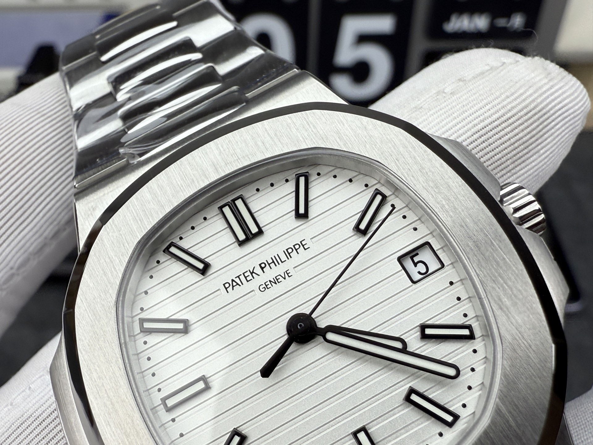 Patek Philippe Bbf 5711 40 mm /324