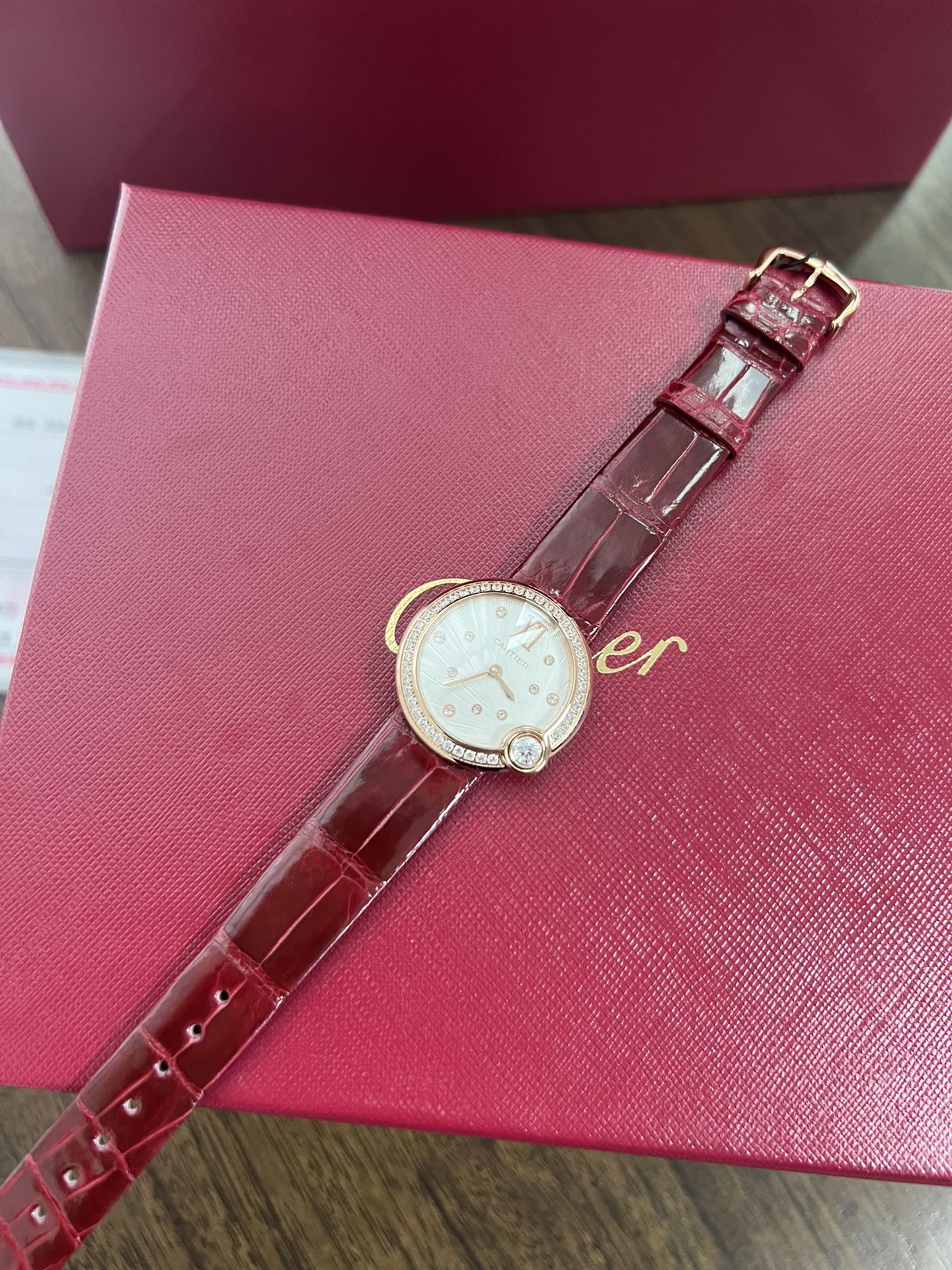 Cartier Drcartier Ballon Blanc Size30 mm Quartzmovement Watch Strap Diamond