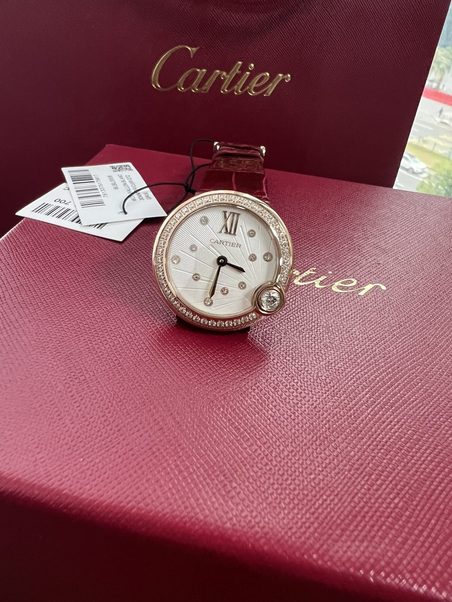 Cartier Drcartier Ballon Blanc Size30 mm Quartzmovement Watch Strap Diamond