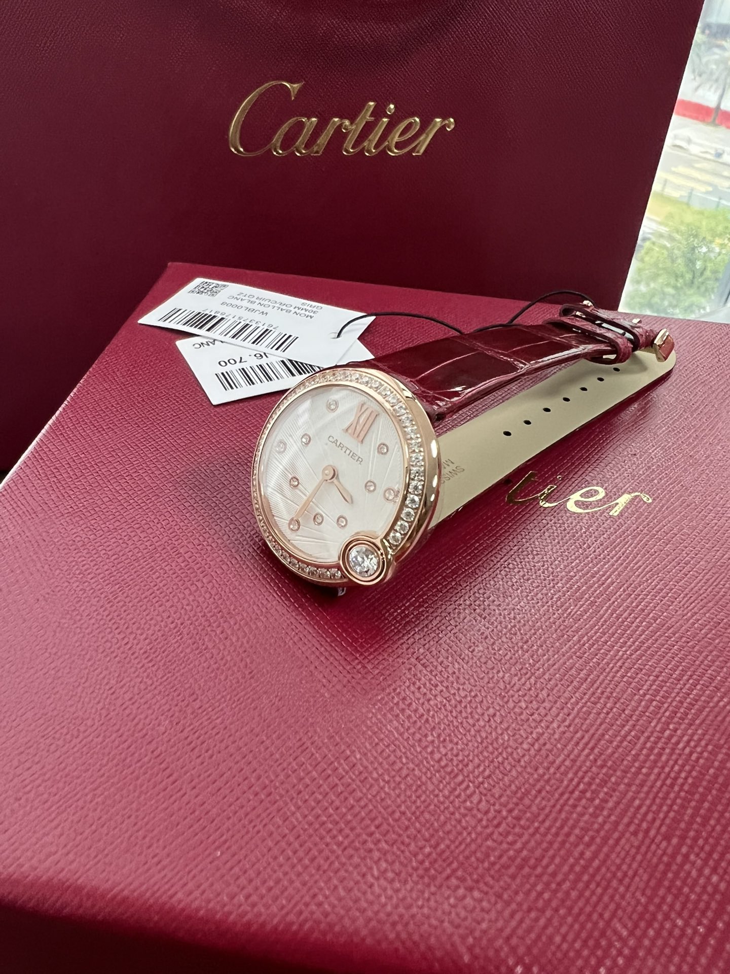 Cartier Drcartier Ballon Blanc Size30 mm Quartzmovement Watch Strap Diamond