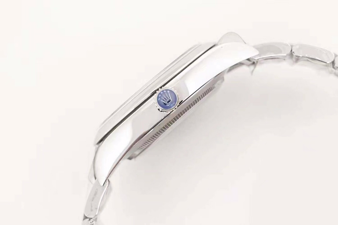 Rolex Ewrolex 39 ① 3132 Movement, ②watch Case:sizethickness Original ,thickness 3 ③ Luminous, ④ Sapphire Crystal ⑤watch Strap: Ar 904watch Ew