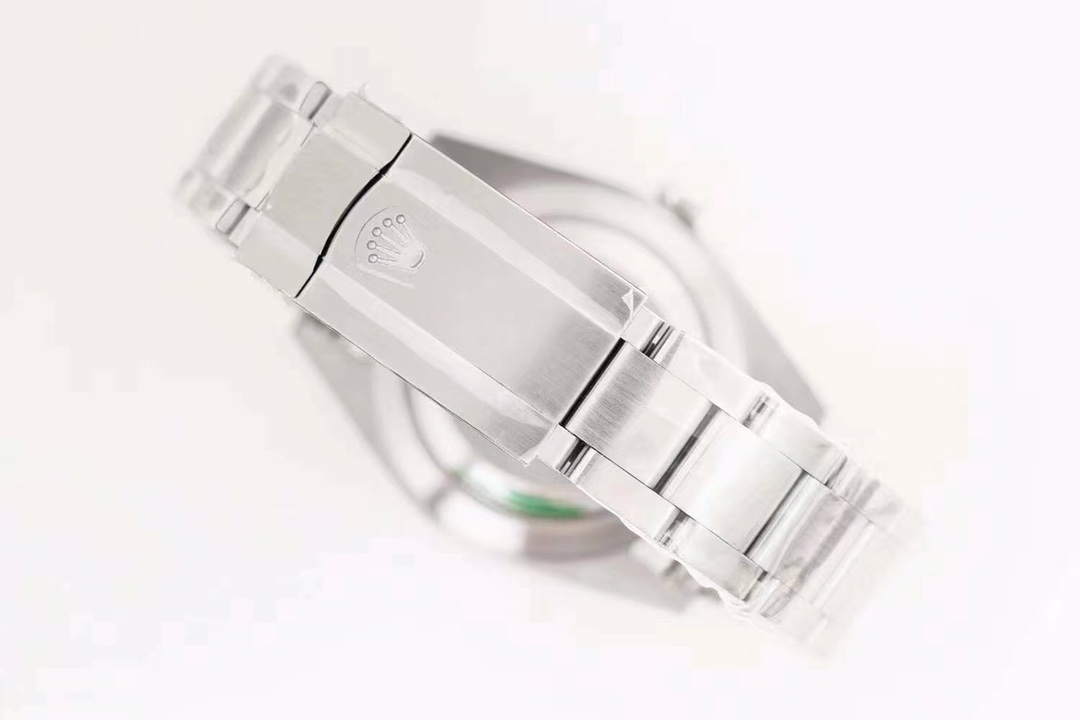 Rolex Ewrolex 39 ① 3132 Movement, ②watch Case:sizethickness Original ,thickness 3 ③ Luminous, ④ Sapphire Crystal ⑤watch Strap: Ar 904watch Ew