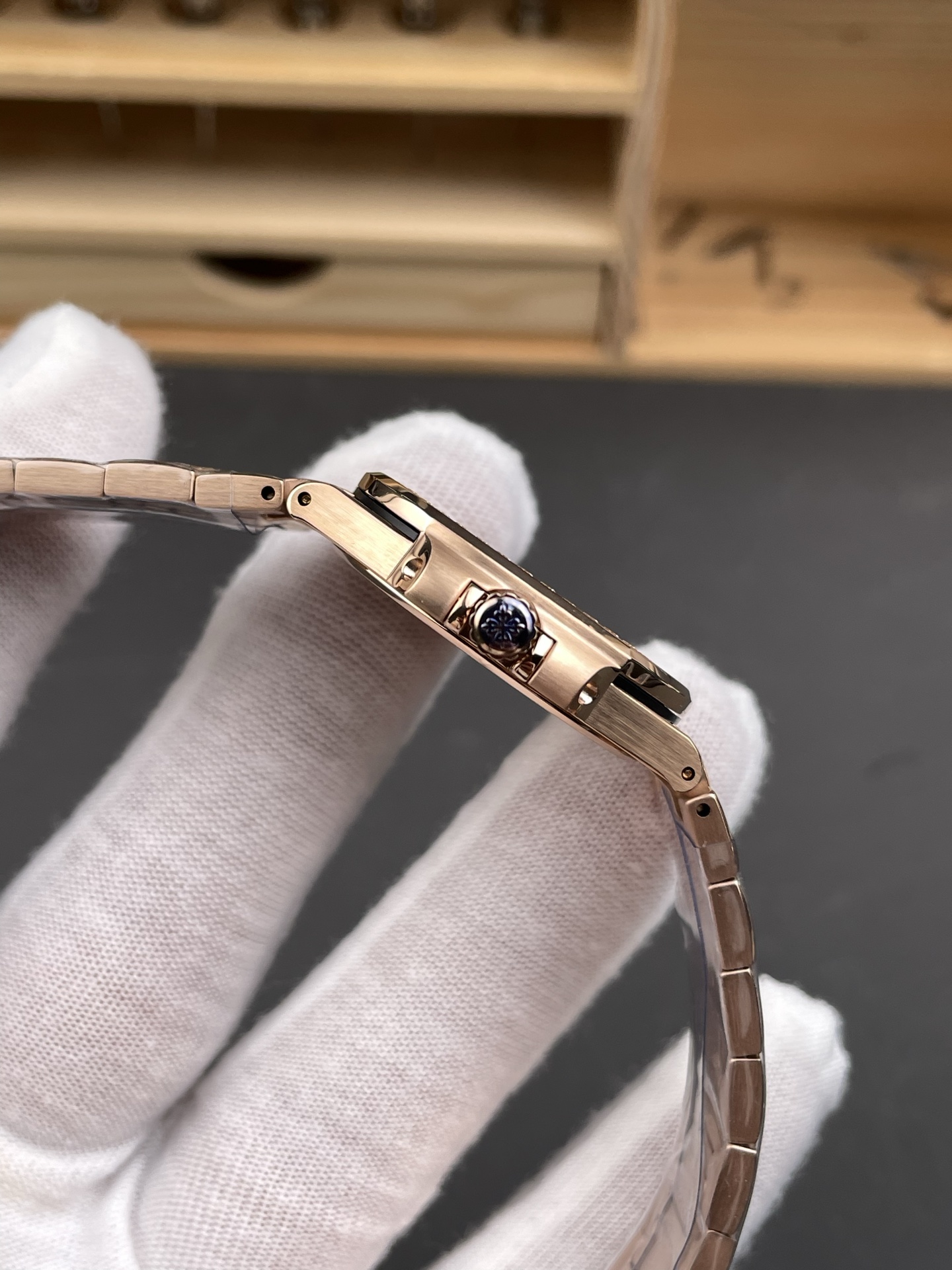 Patek Philippe Gr 7010 /32 mm /quartz / Watch Strap