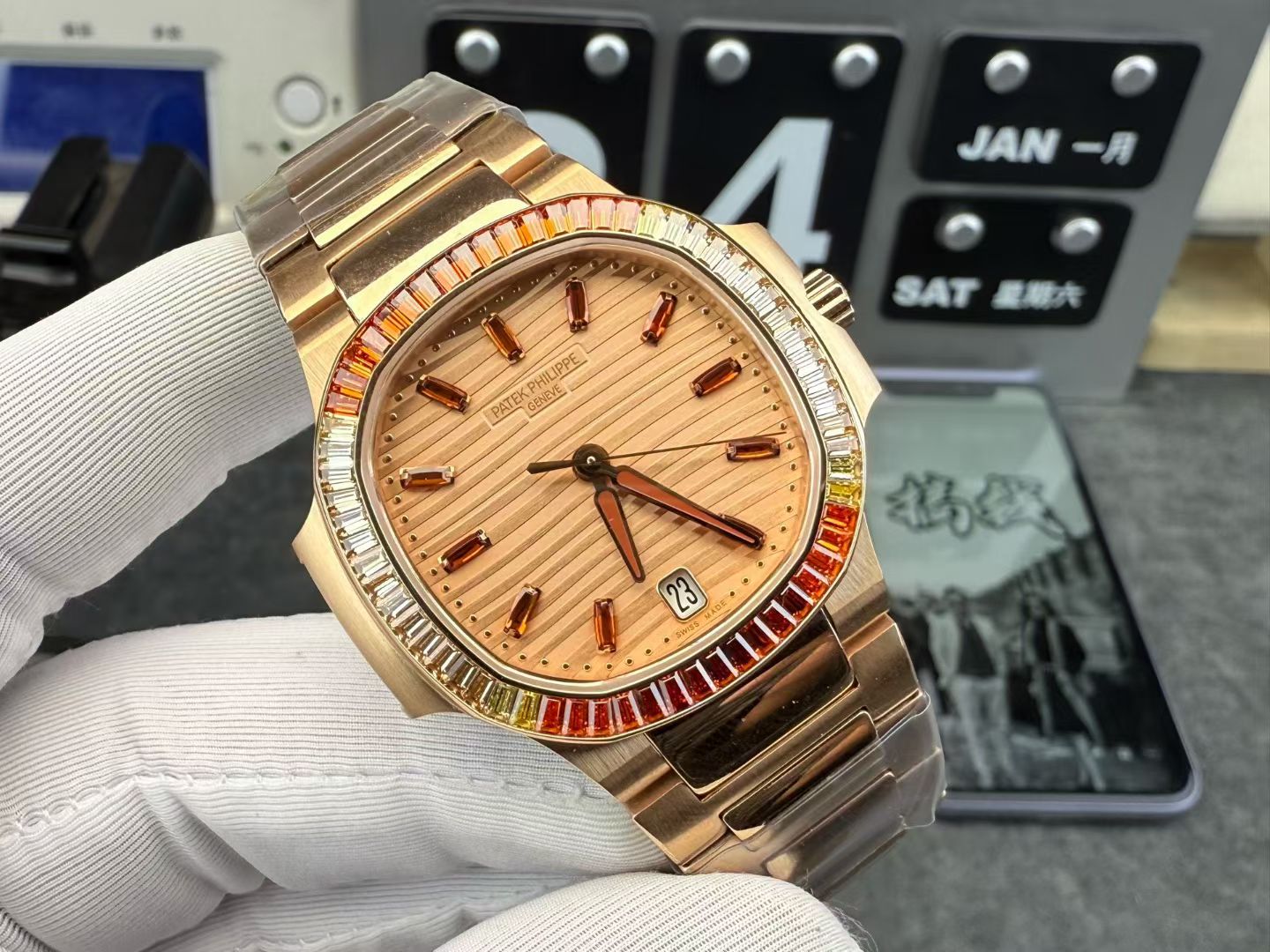 Patek Philippe Gr 7118/2m/9015 324