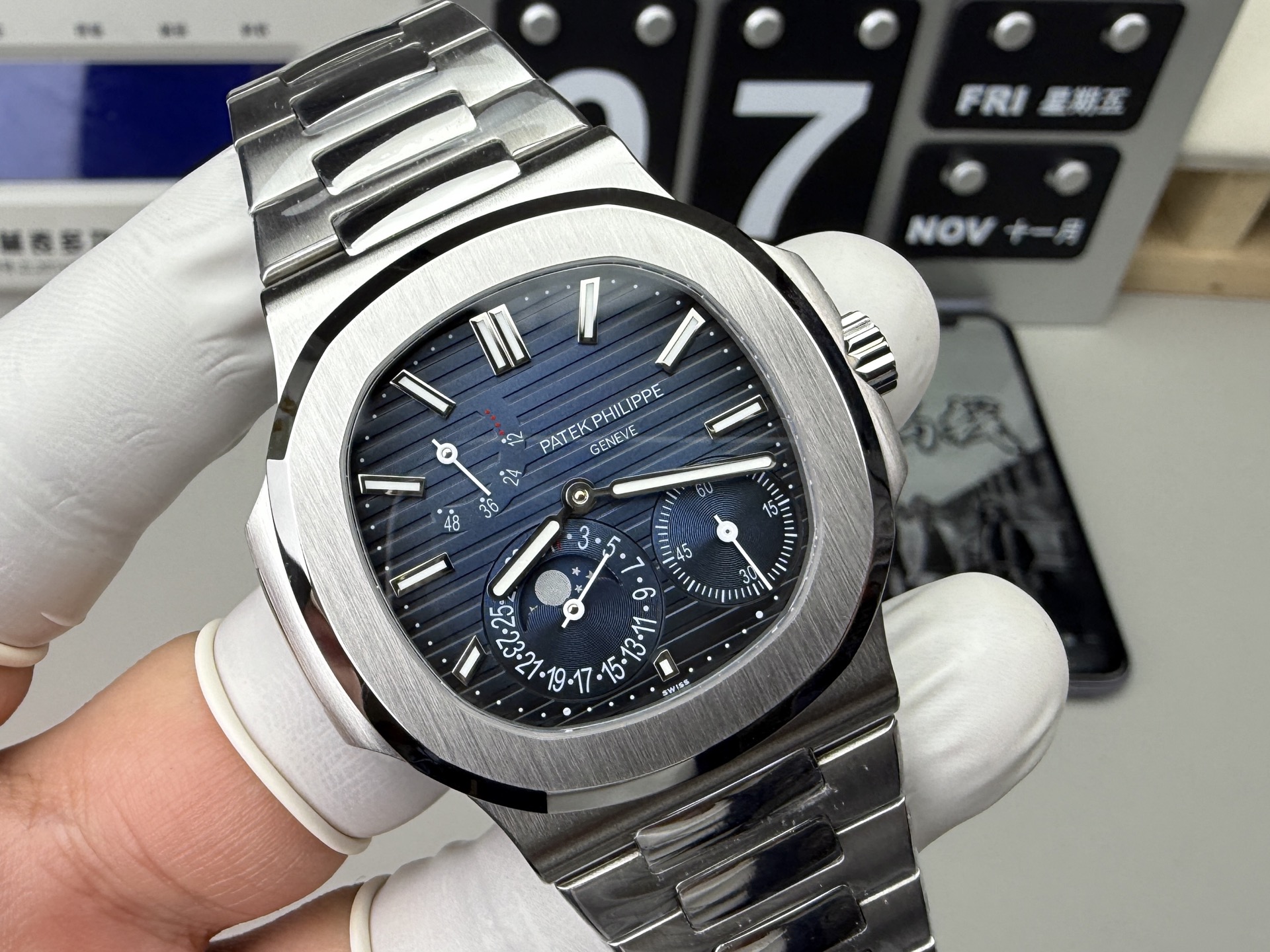 Patek Philippe Gr5712 40 mm /240 movement