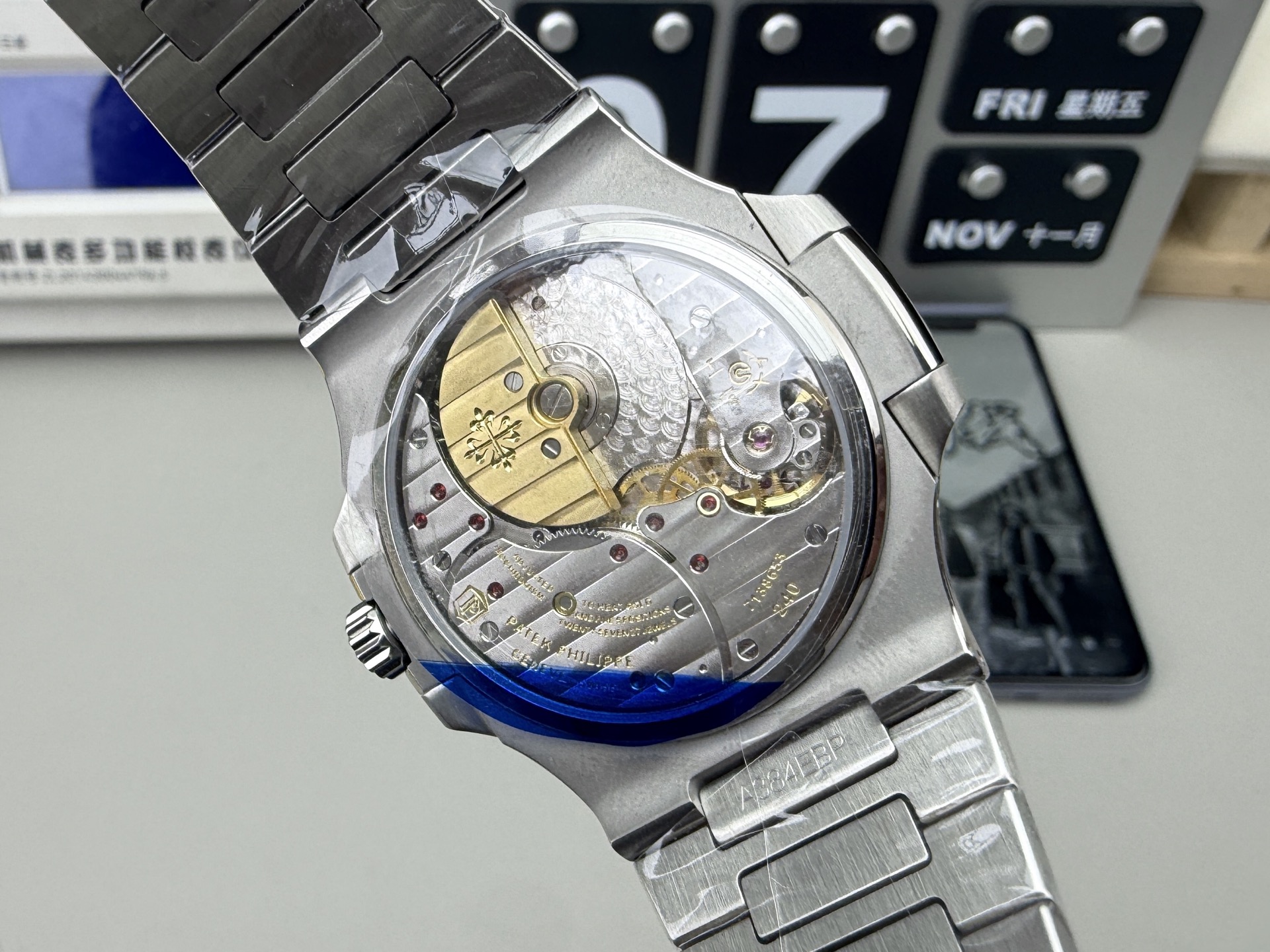 Patek Philippe Gr5712 40 mm /240 movement