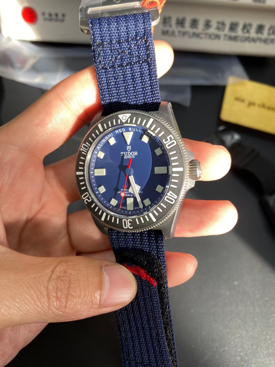 M Fxd Citizenmovementno Calendar 42 13 Canvaswatch Strap Watch 200 Waterproof