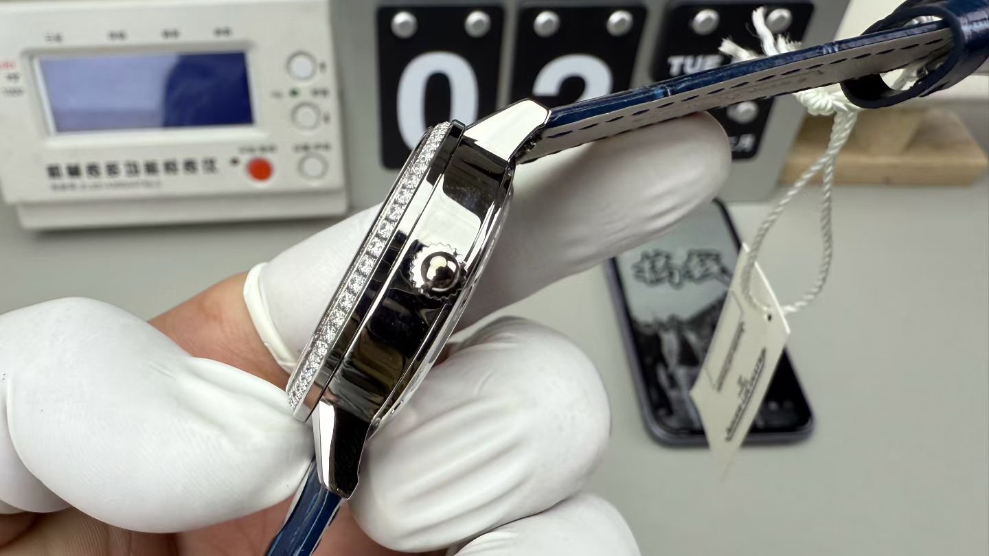 Jaeger-lecoultre Omfjaeger-lecoultre /34 mm / 898a Mechanical