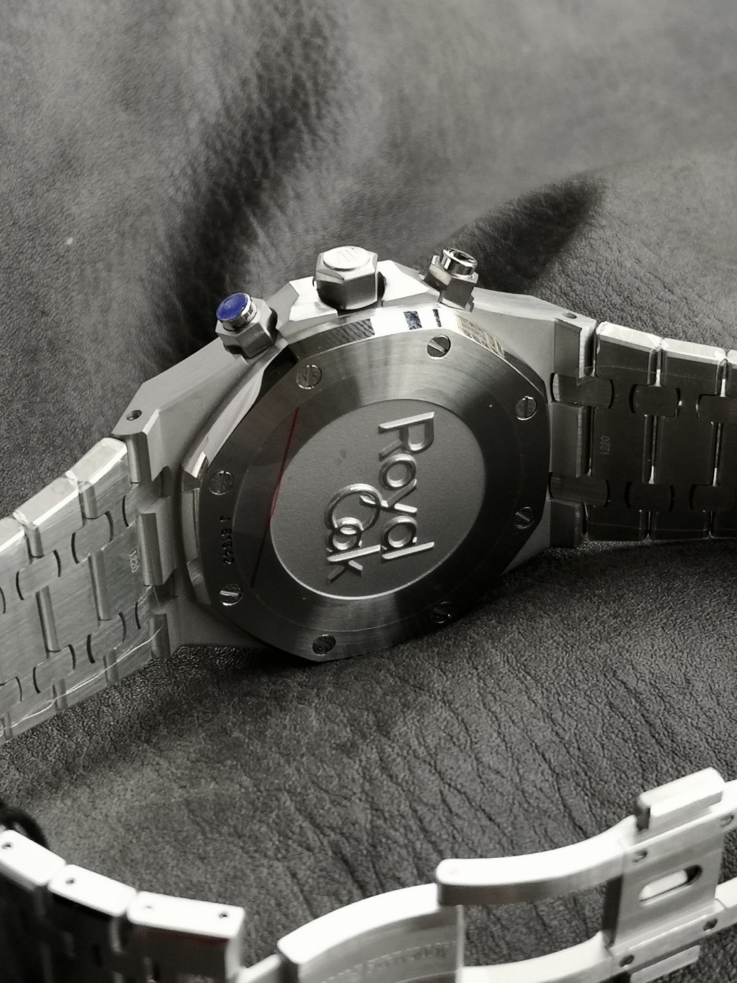 Audemars Piguet Om 26320st.oo.1220st.02 Watch Case, 2385 Mechanicalchronograph,41