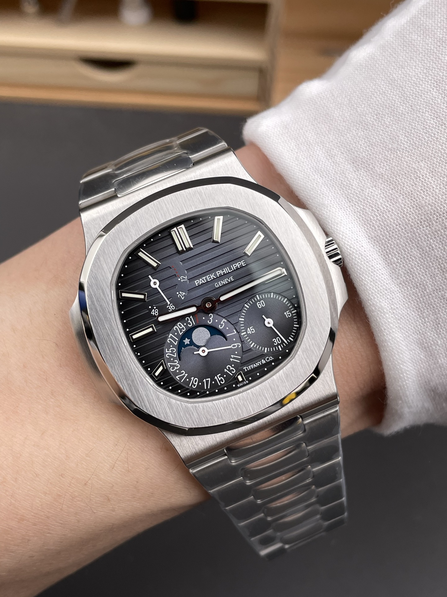 Patek Philippe Ppf 5712 /40 mm /240 movement