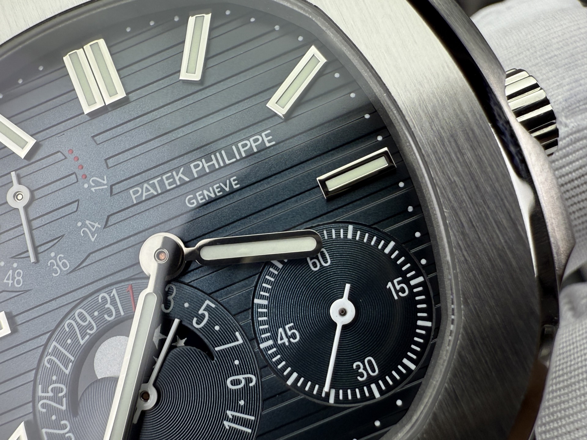 Patek Philippe Ppf 5712 V3 /40 mm /240