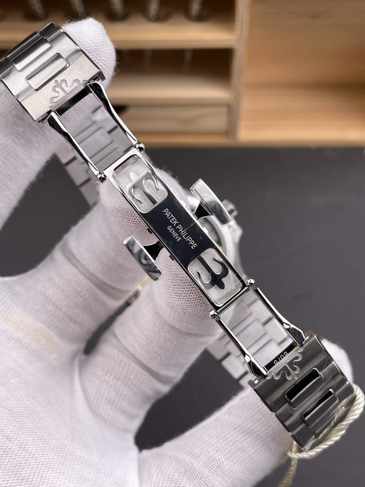 Patek Philippe Ppf 7118 /2 mm /330