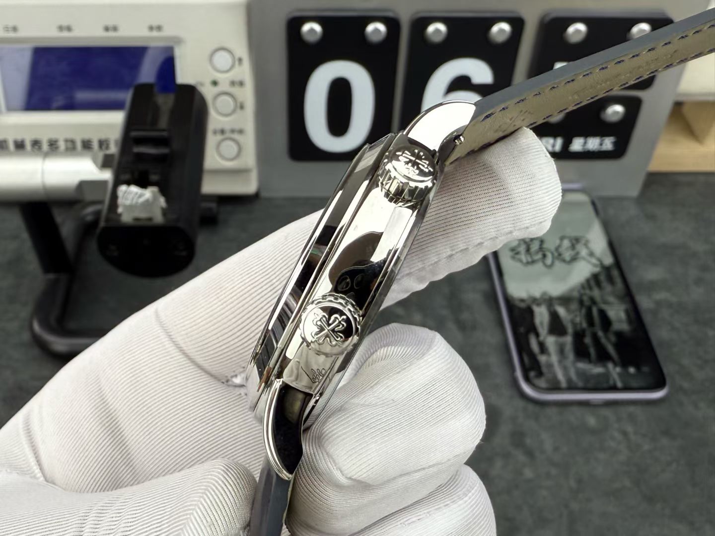 Patek Philippe Ppf /44 mm / Cal.240