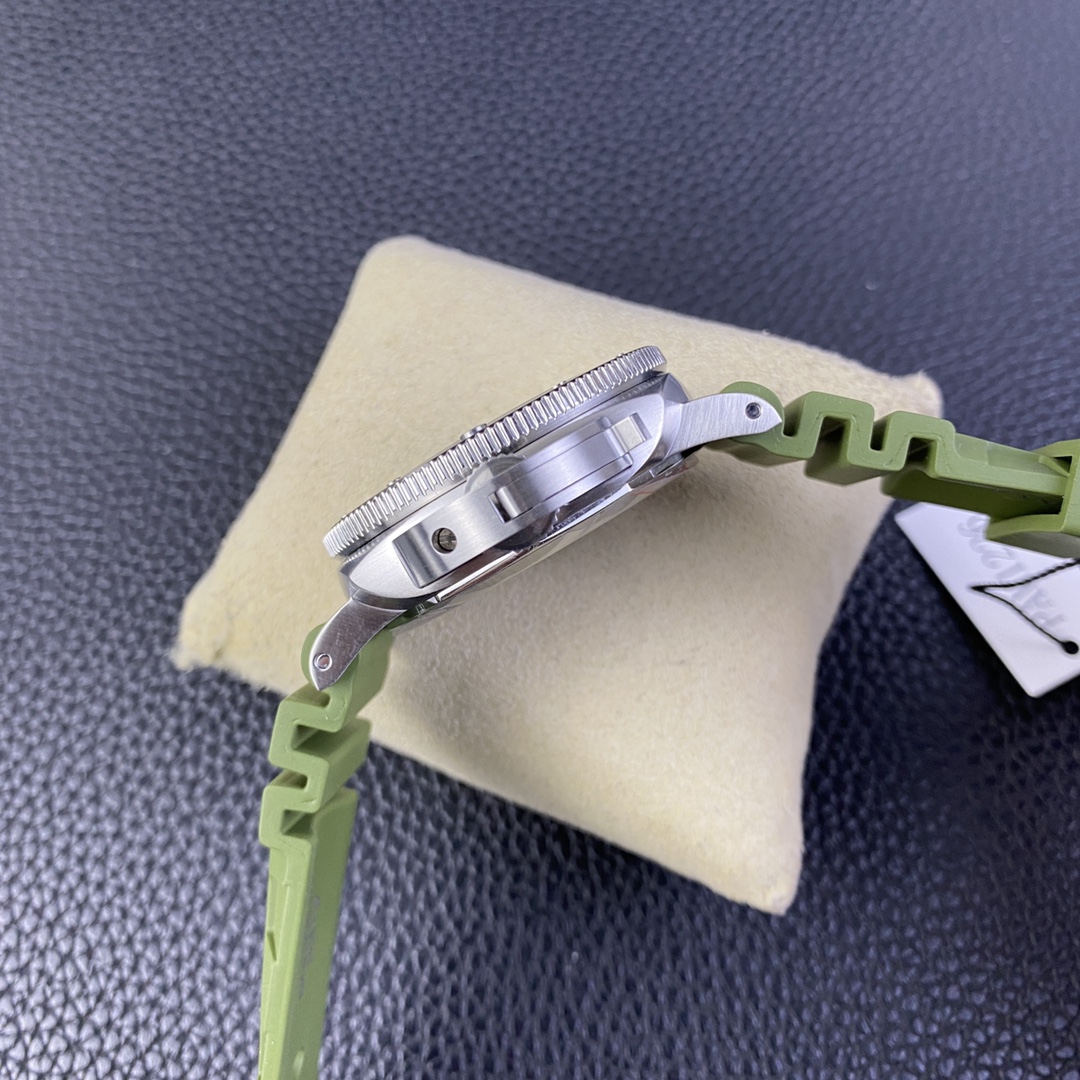 Panerai Sbfnew Style:paneraipam1226 44 Watch Dial Strap, ,deep Dive P9010 Movement, Thickness 7750 movement,movement Original