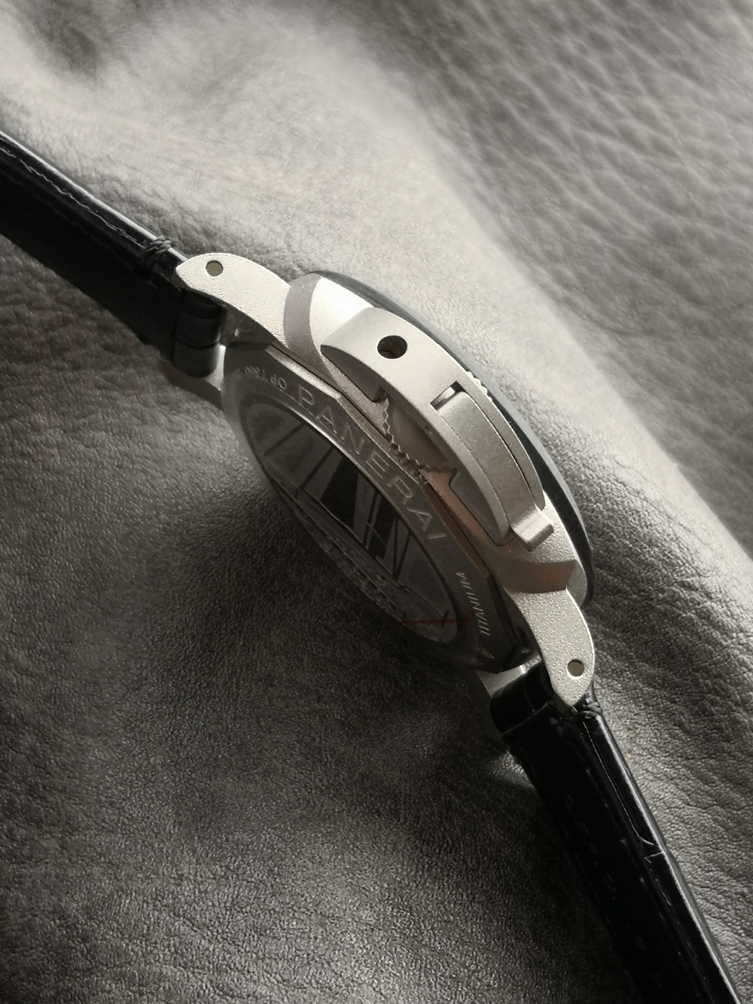 Panerai Sb Pam01096 ,titaniumwatch Case Watch Strap,scafotech Tm Dial, Super-luminova Luminous Luna Rossa Challenger 36th Americas Cup P.9010/gmt Movement,42