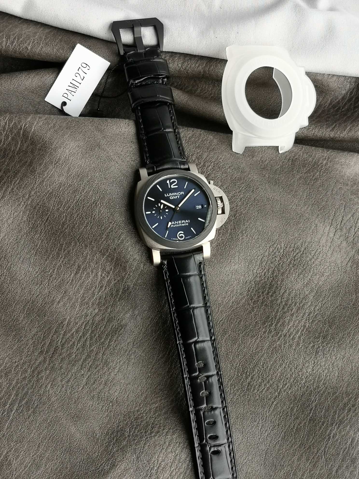 Panerai Sb Pam01279 Titaniumwatch Case Watch Strap, Luminous .3 Date Display,9 Cal.p.9010 Mechanical,42