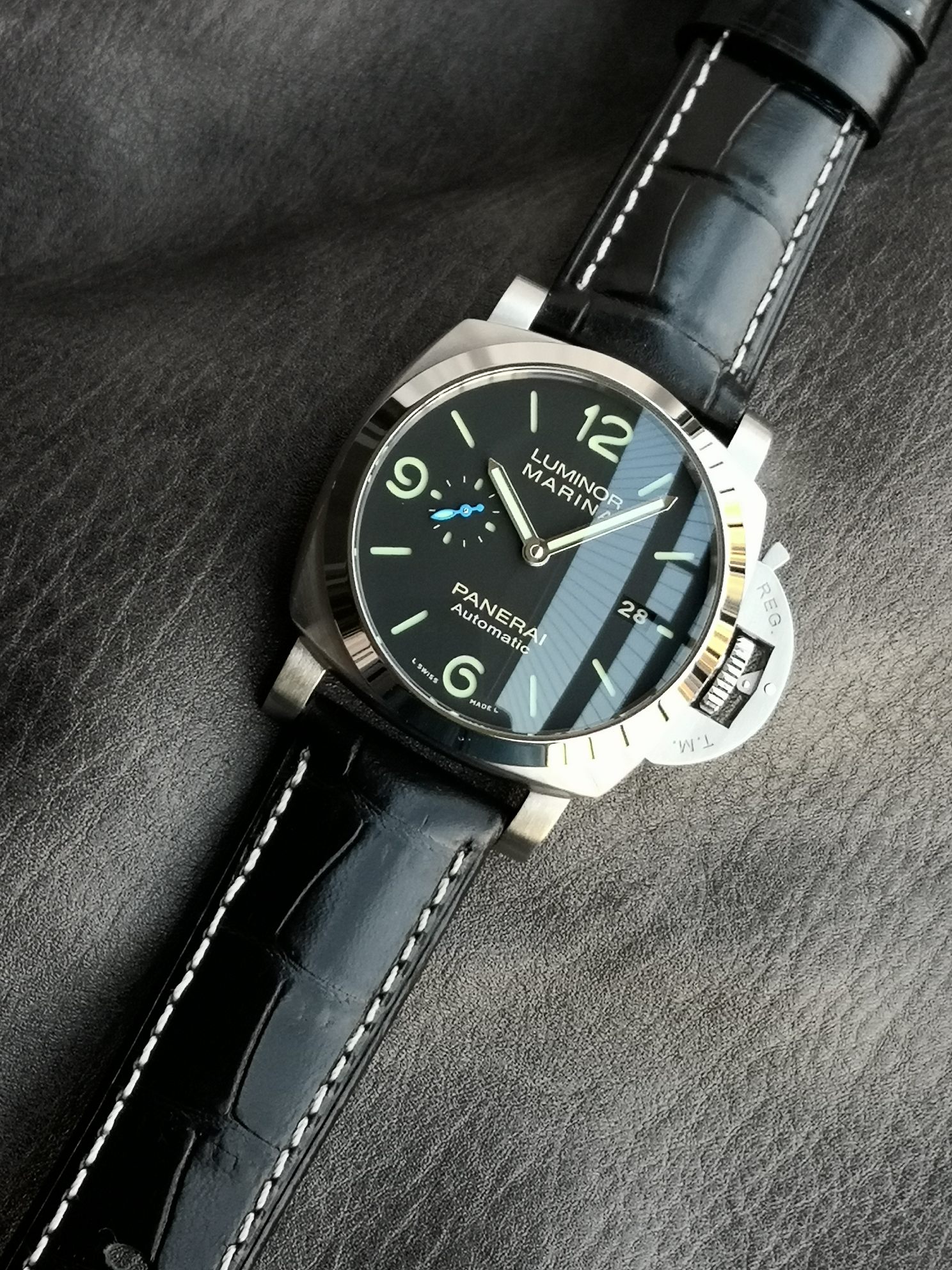 Panerai Sb Pam01312 Watch Case Strap, Dial, Luminous .3 Date Display,9 Cal.p.9010 Mechanicalmovement,44