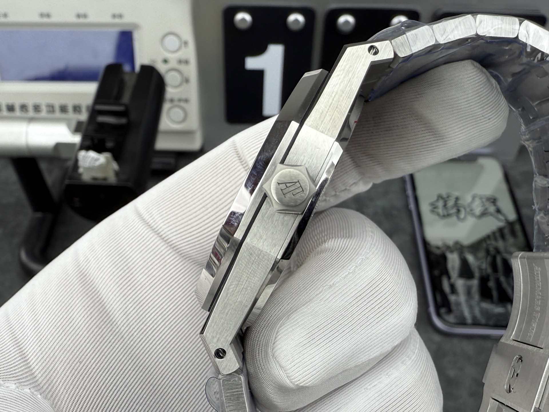 Audemars Piguet Thb 15407 /41 mm /3132