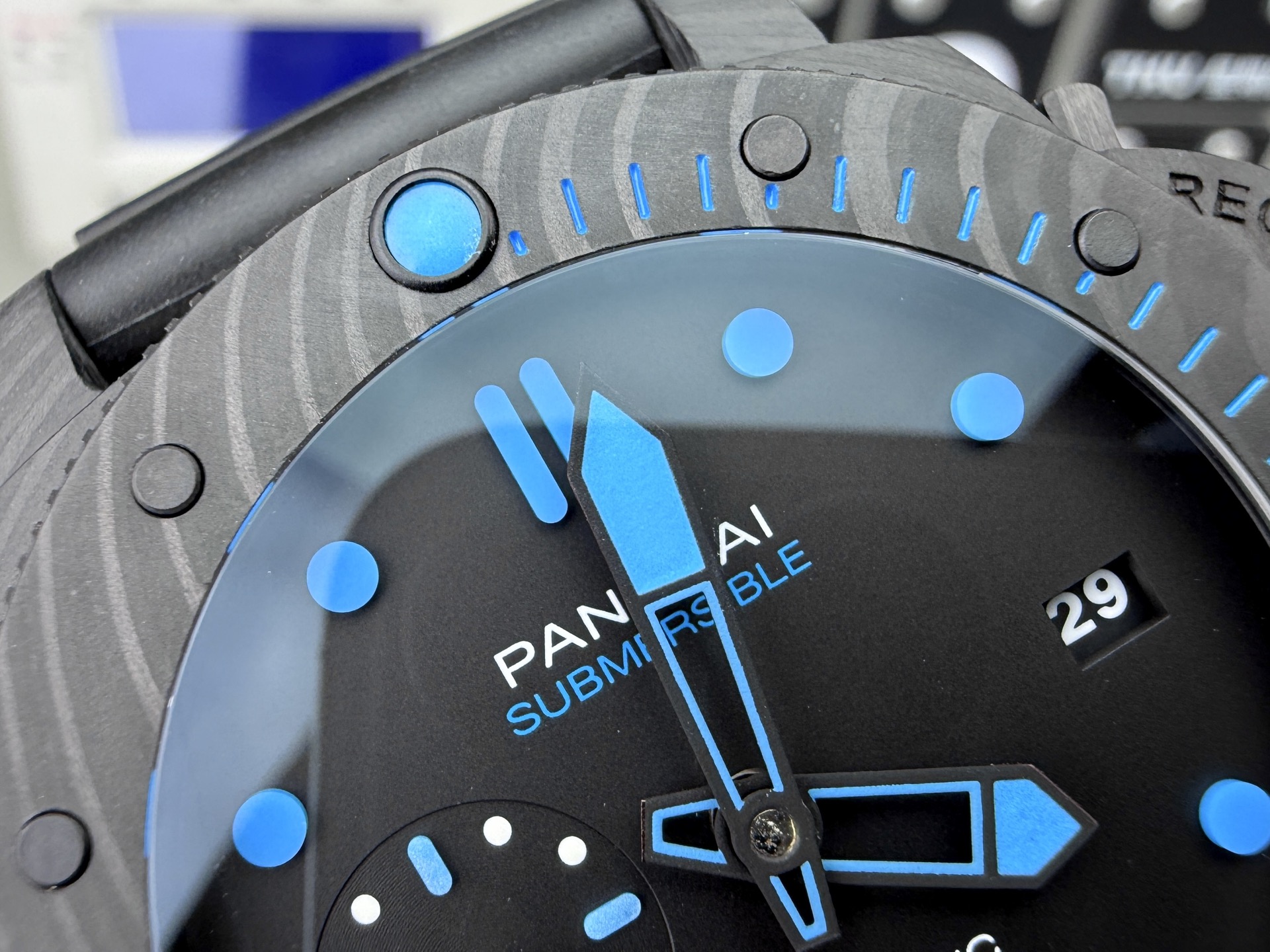 Panerai Vs Panerai960/42mm