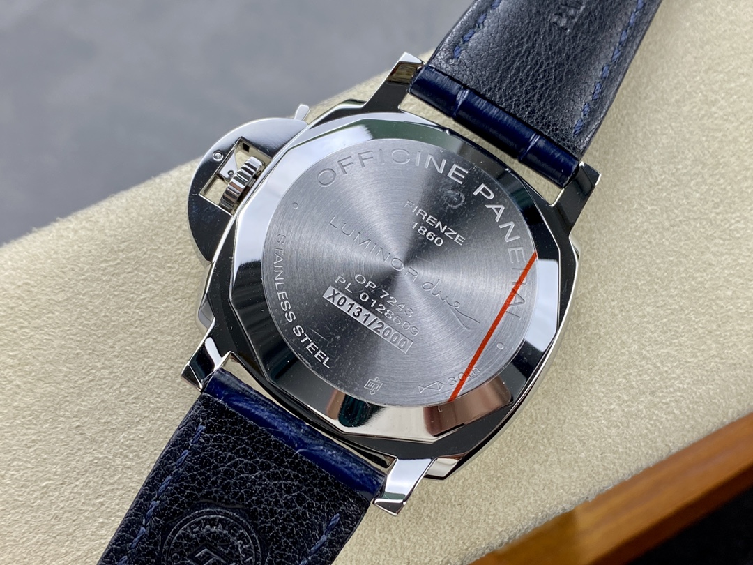 Panerai Vs Paneraipam1274 P.900 movement 42mm